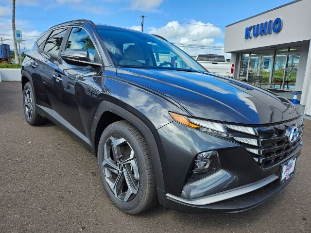 2024 Hyundai TUCSON SEL in Dark Gray Metallic — front three-quarter view