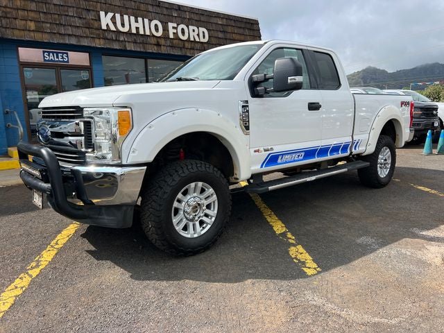 2017 Ford F-250SD XLT in Oxford White — front three-quarter view