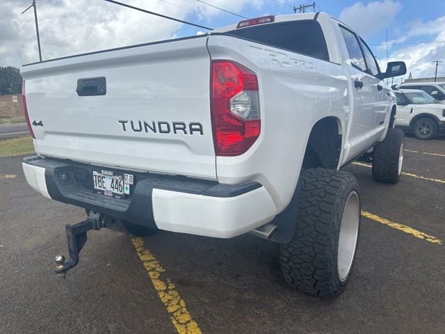 2017 Toyota Tundra — detail view